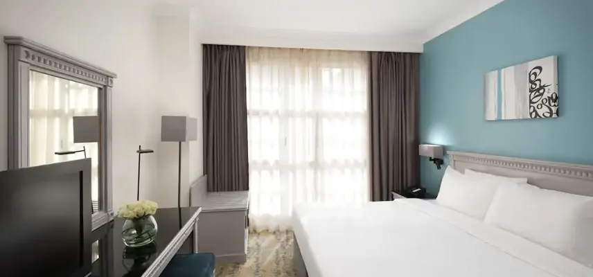 Anwar Al Madinah Mövenpick Hotel image